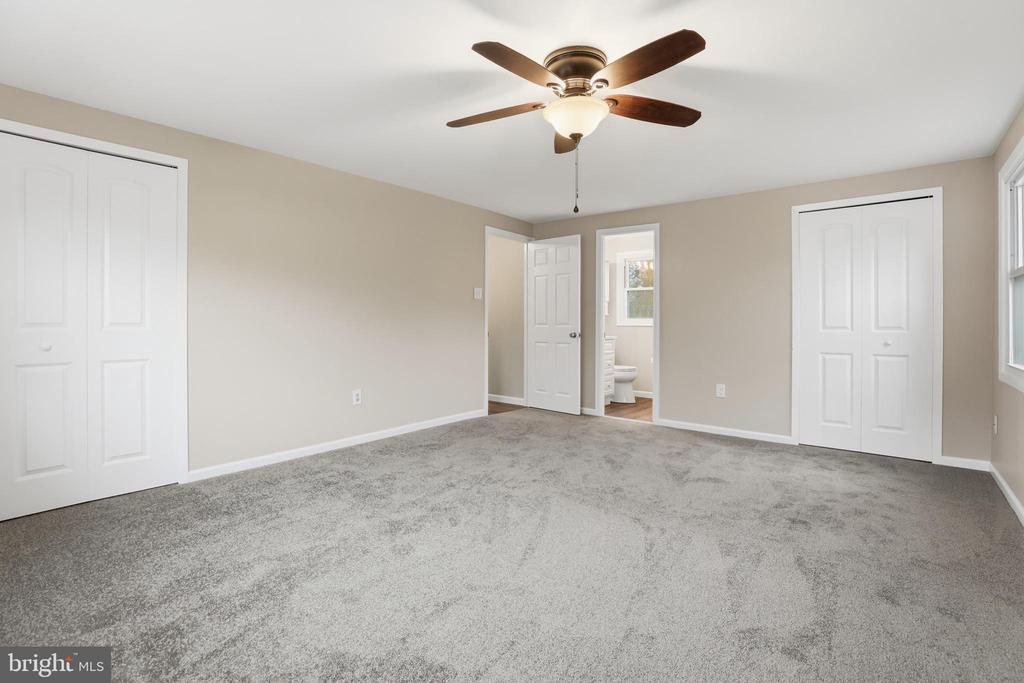 12804 HOLIDAY LANE