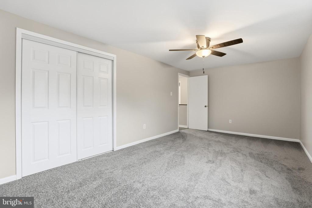 12804 HOLIDAY LANE