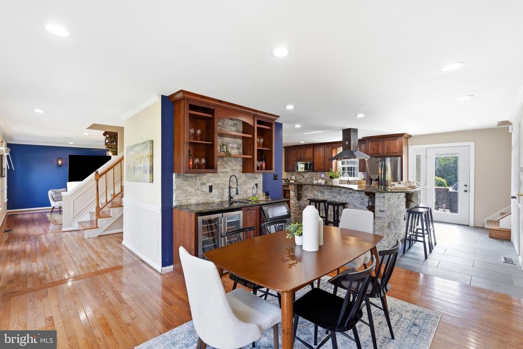 6300 GALAXY COURT