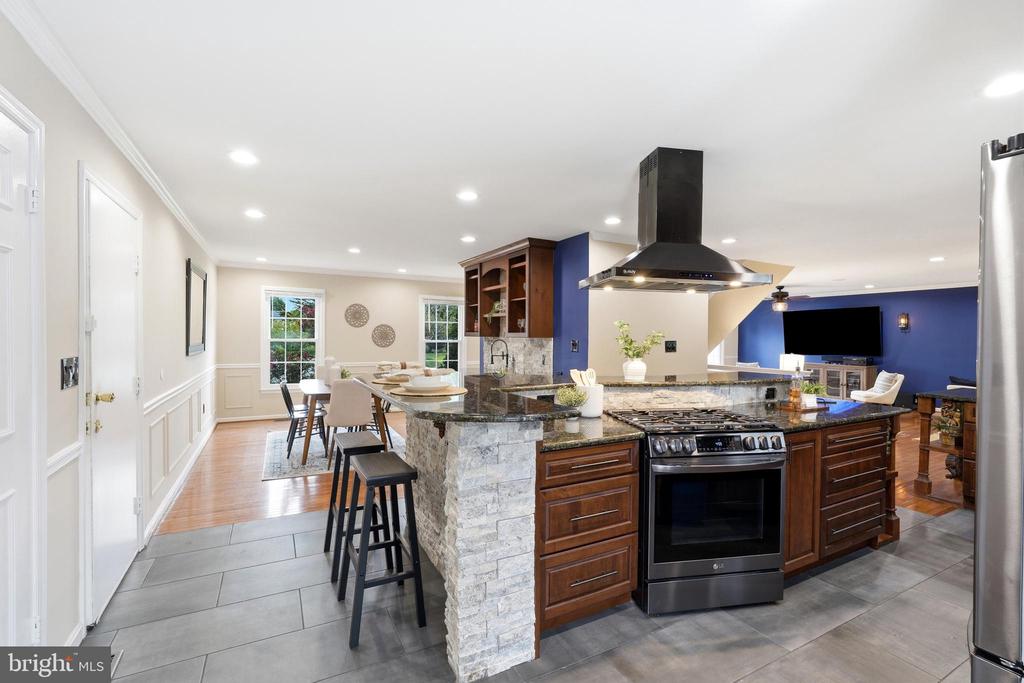 6300 GALAXY COURT