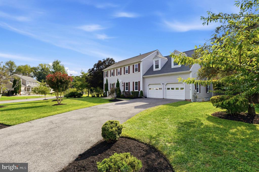 6300 GALAXY COURT