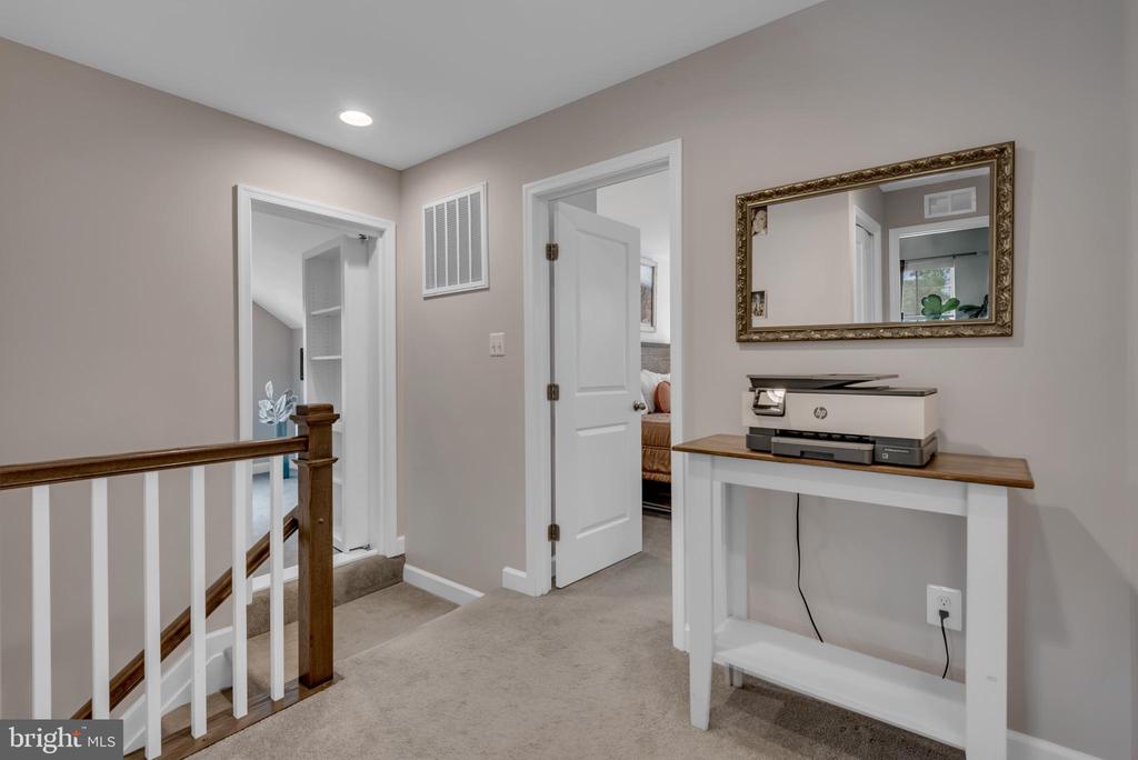 158 Ackerman Dr