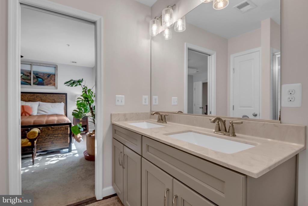 158 Ackerman Dr