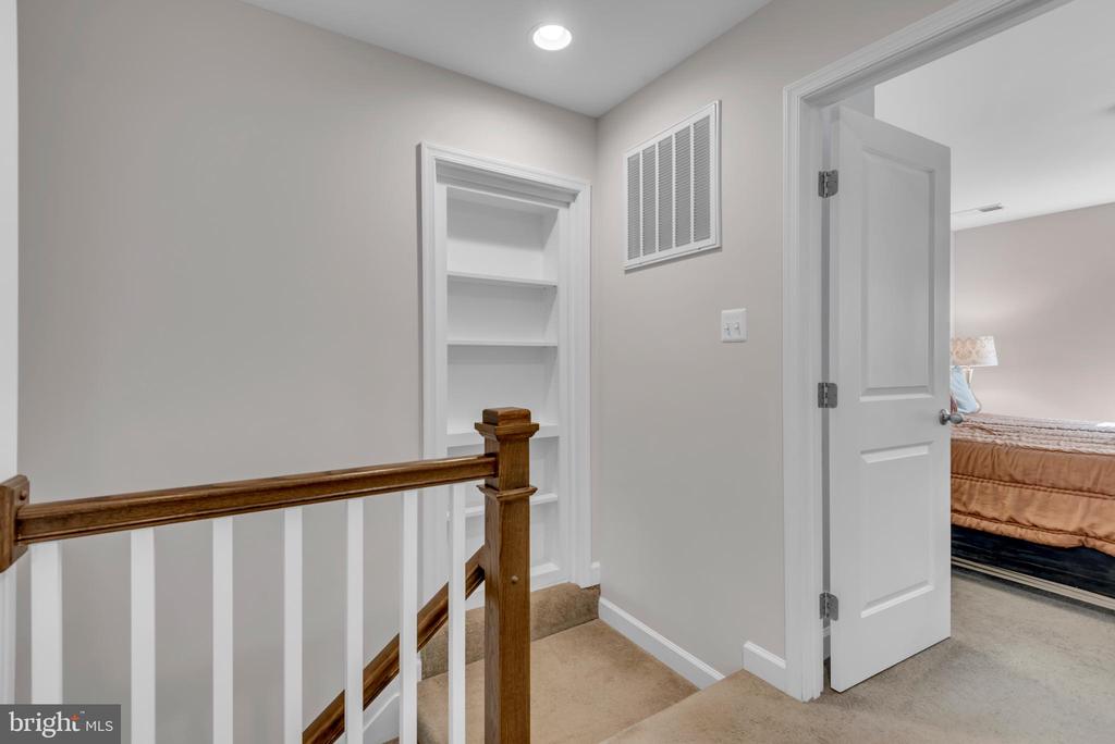 158 Ackerman Dr