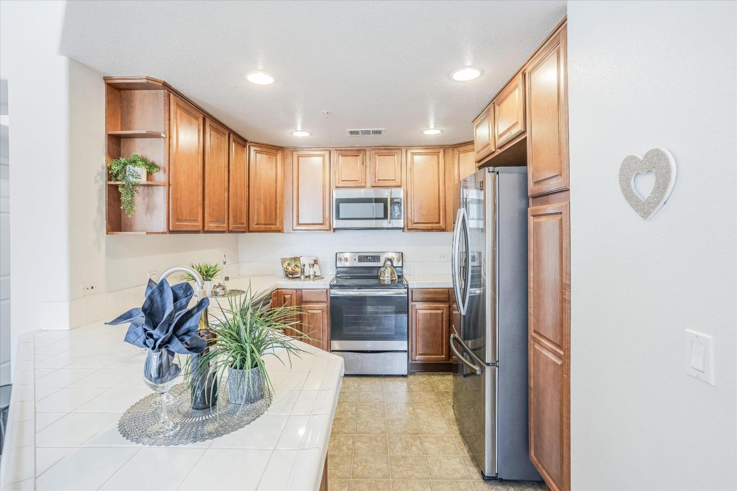 800 S Abel ST 519