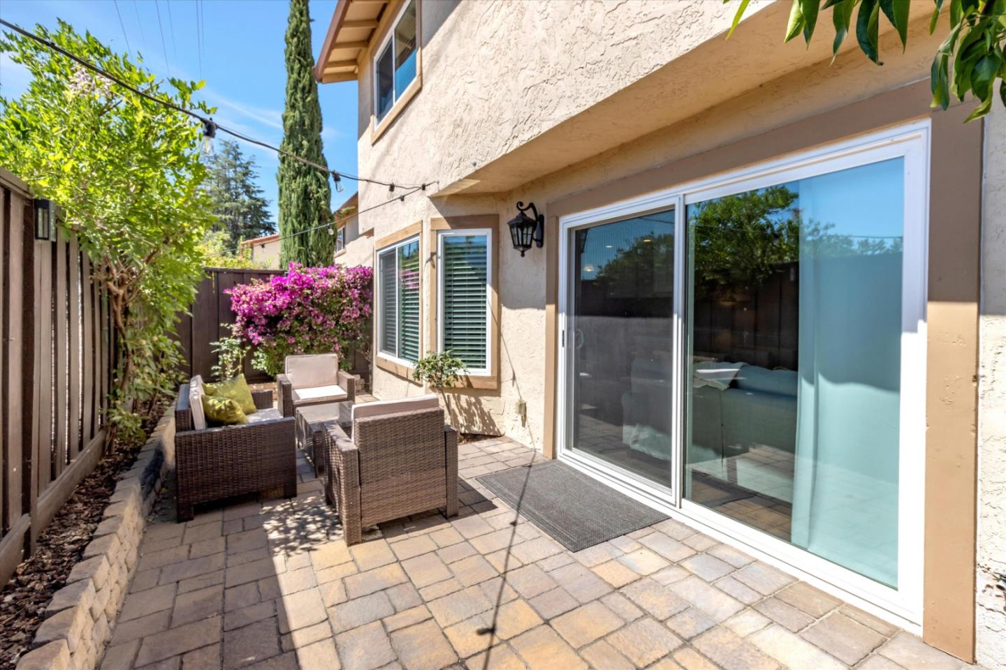 5639 Blossom Park LN