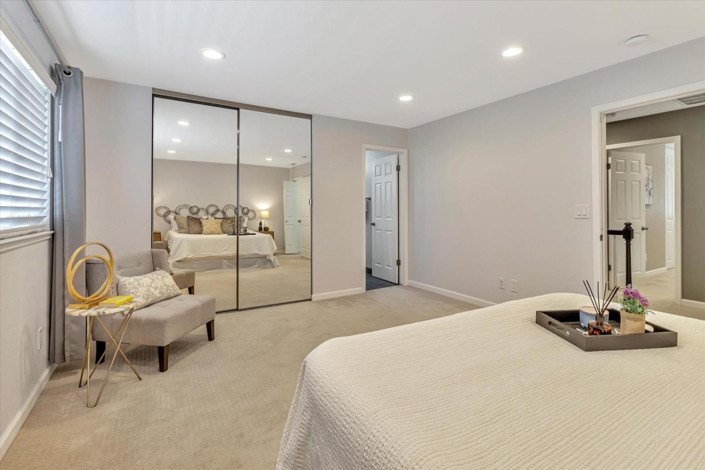 5639 Blossom Park LN