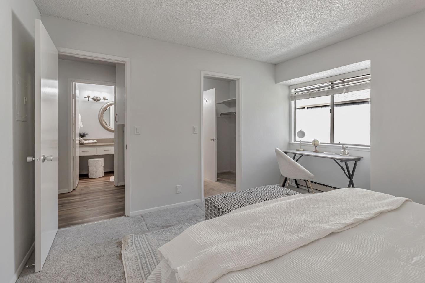 3033 Kaiser DR H