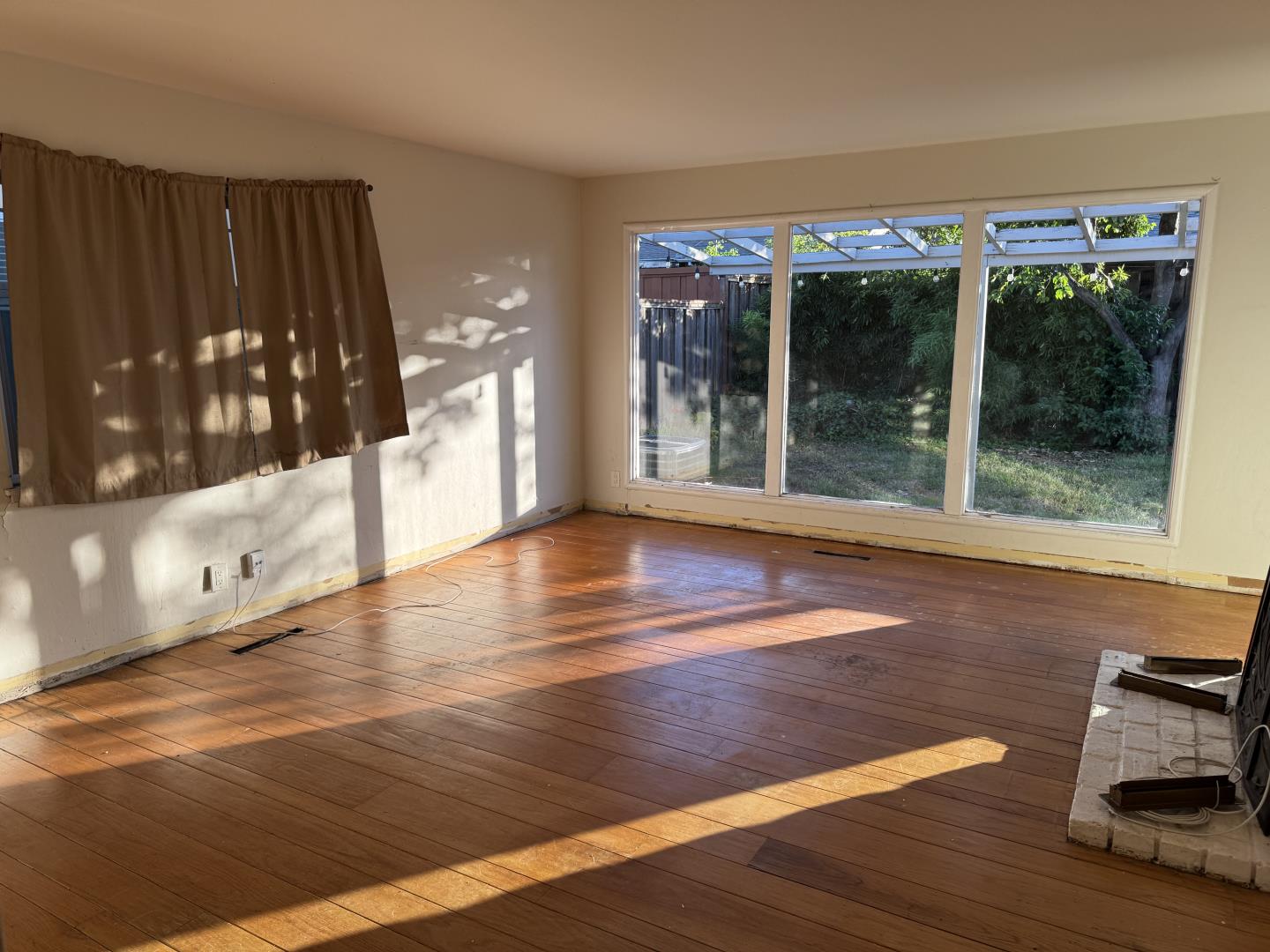 4867 Little Branham Lane