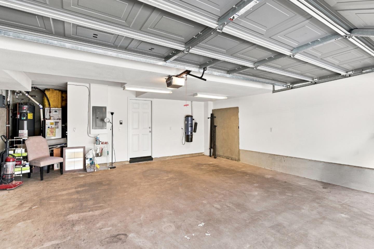 805 Adeline AVE
