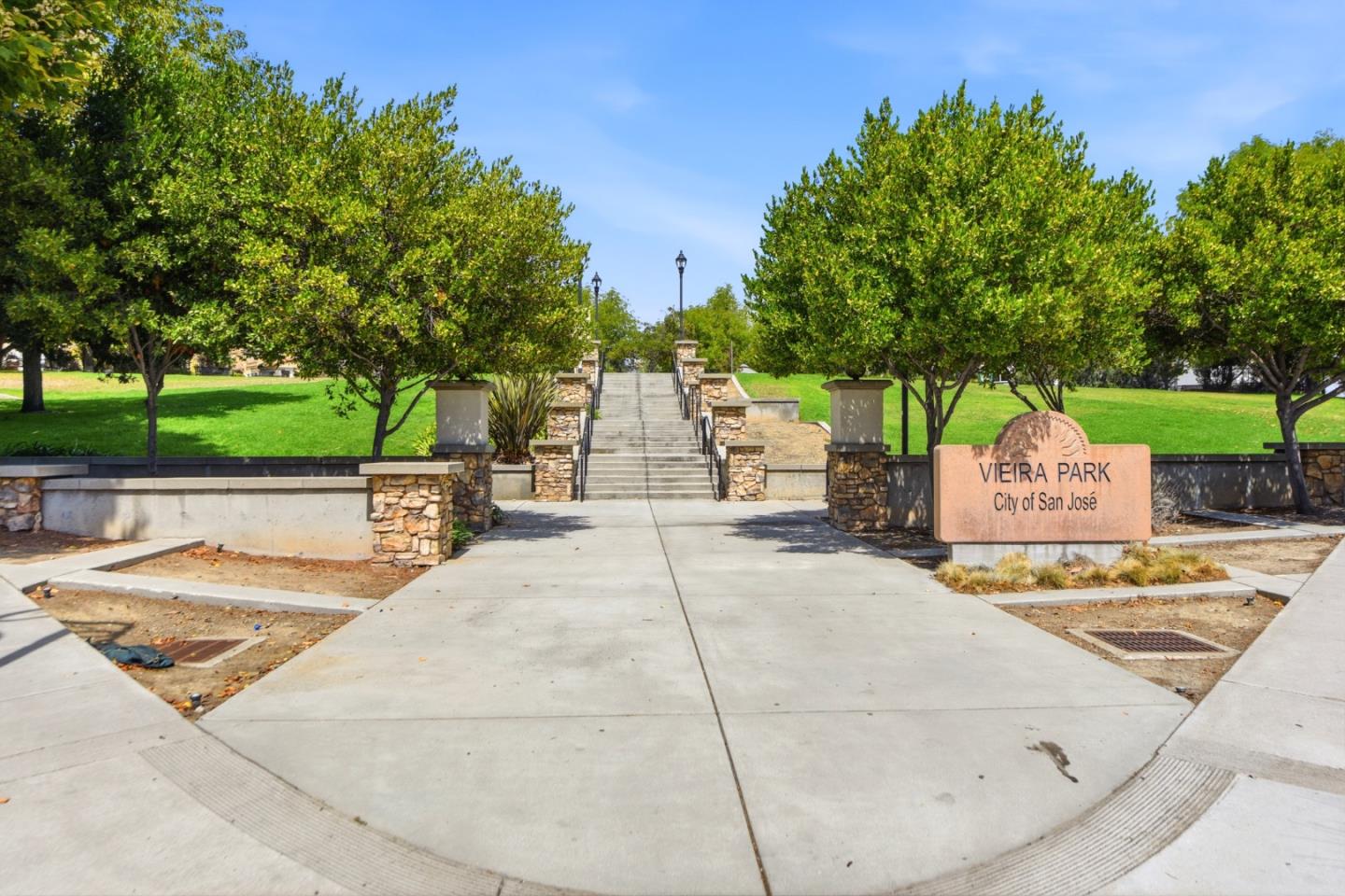 805 Adeline AVE