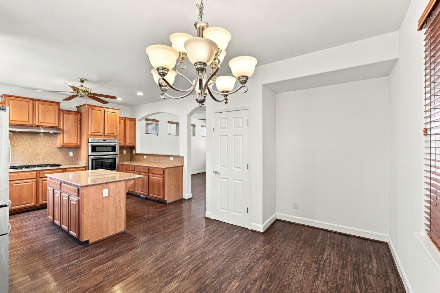 805 Adeline AVE