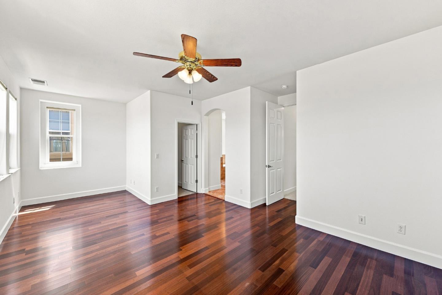 805 Adeline AVE