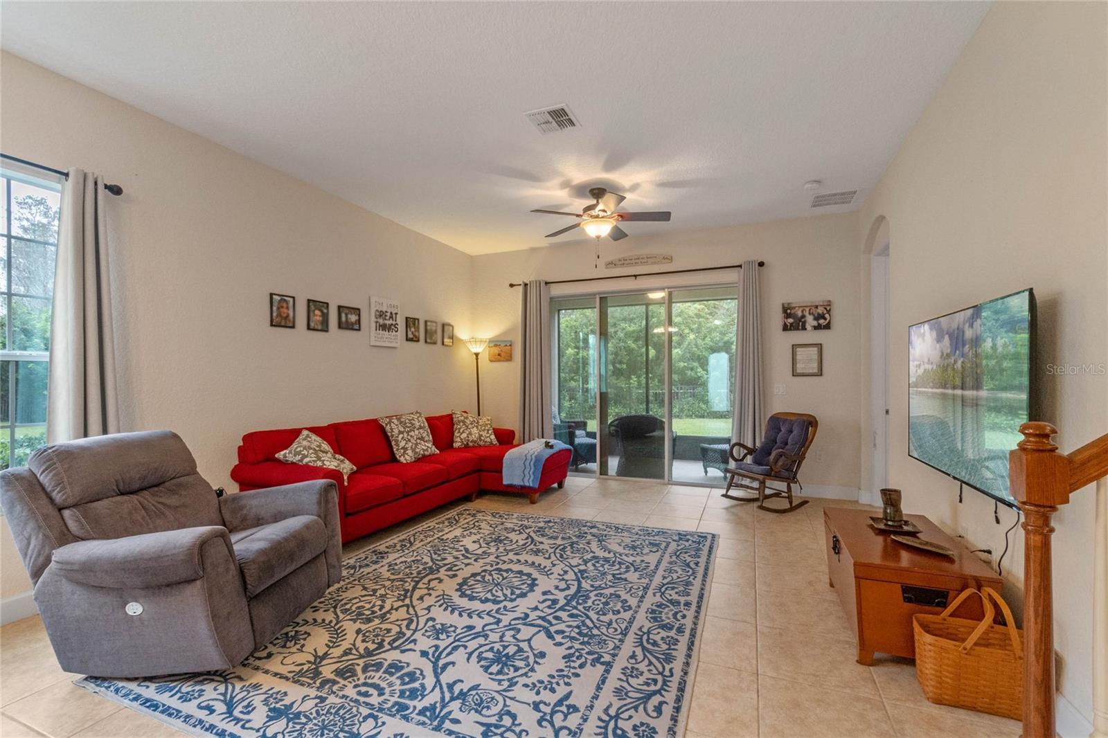 2807 PLYMOUTH PL