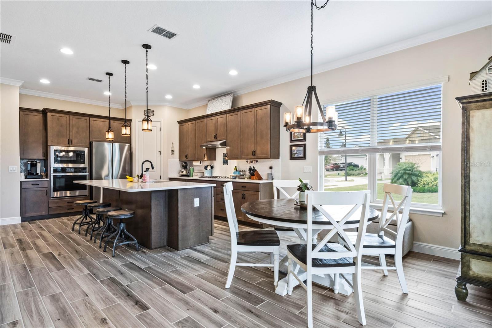 1558 WHITEWOOD CT