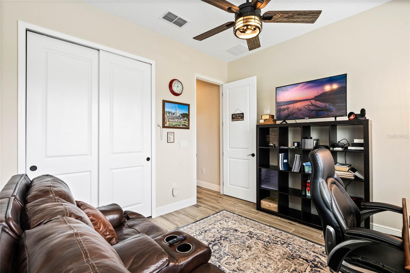 1558 WHITEWOOD CT