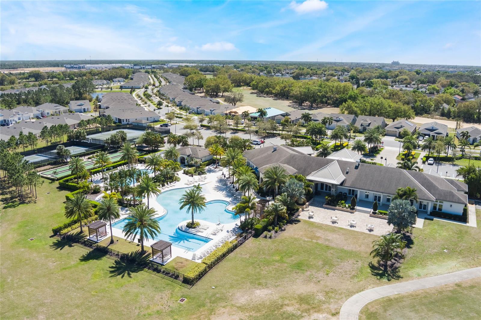1558 WHITEWOOD CT