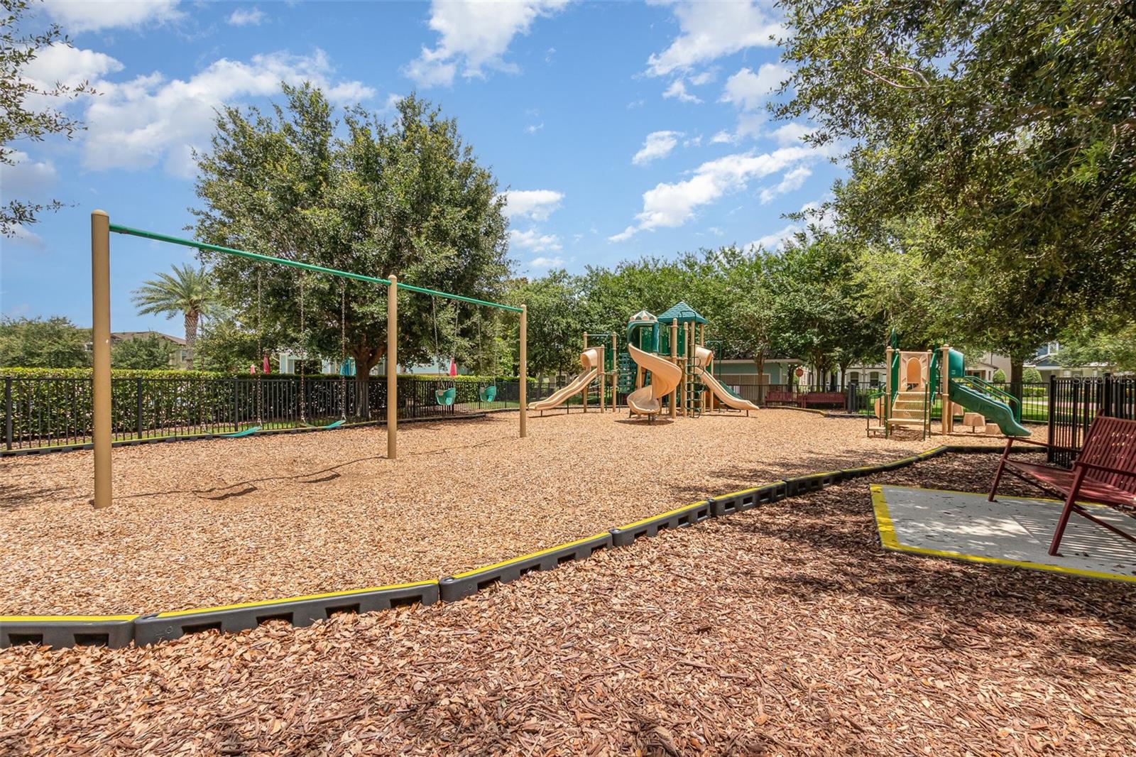 14215 LAKEVIEW PARK RD