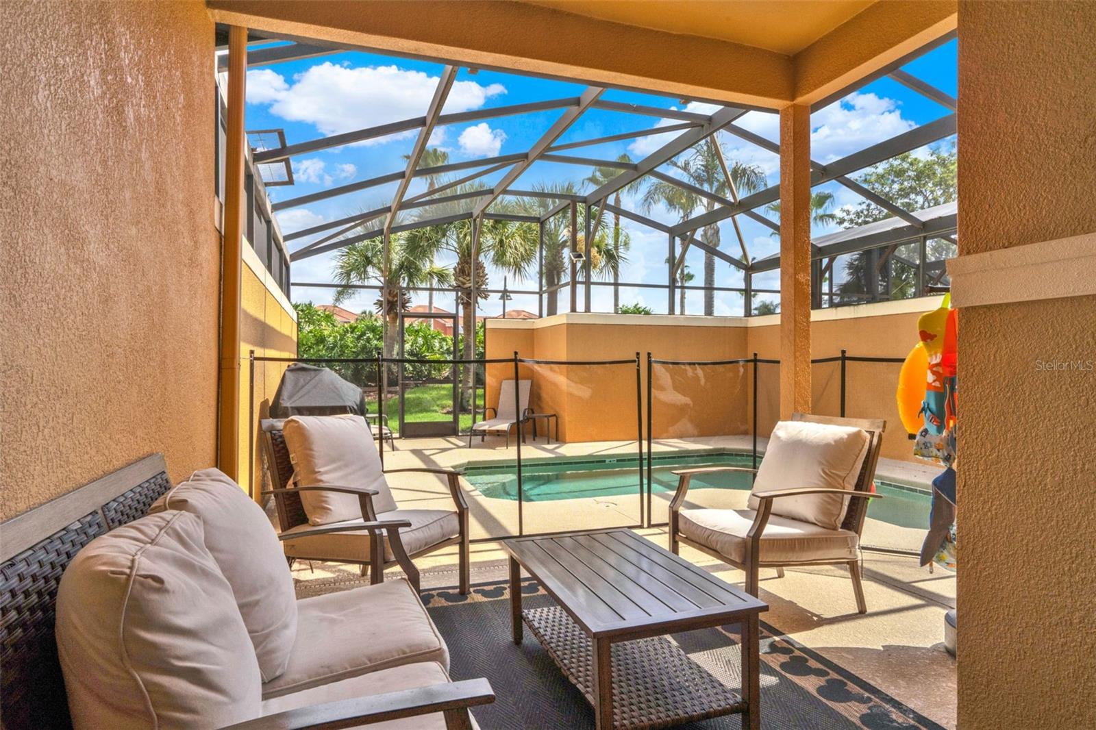 8977 MAJESTY PALM RD