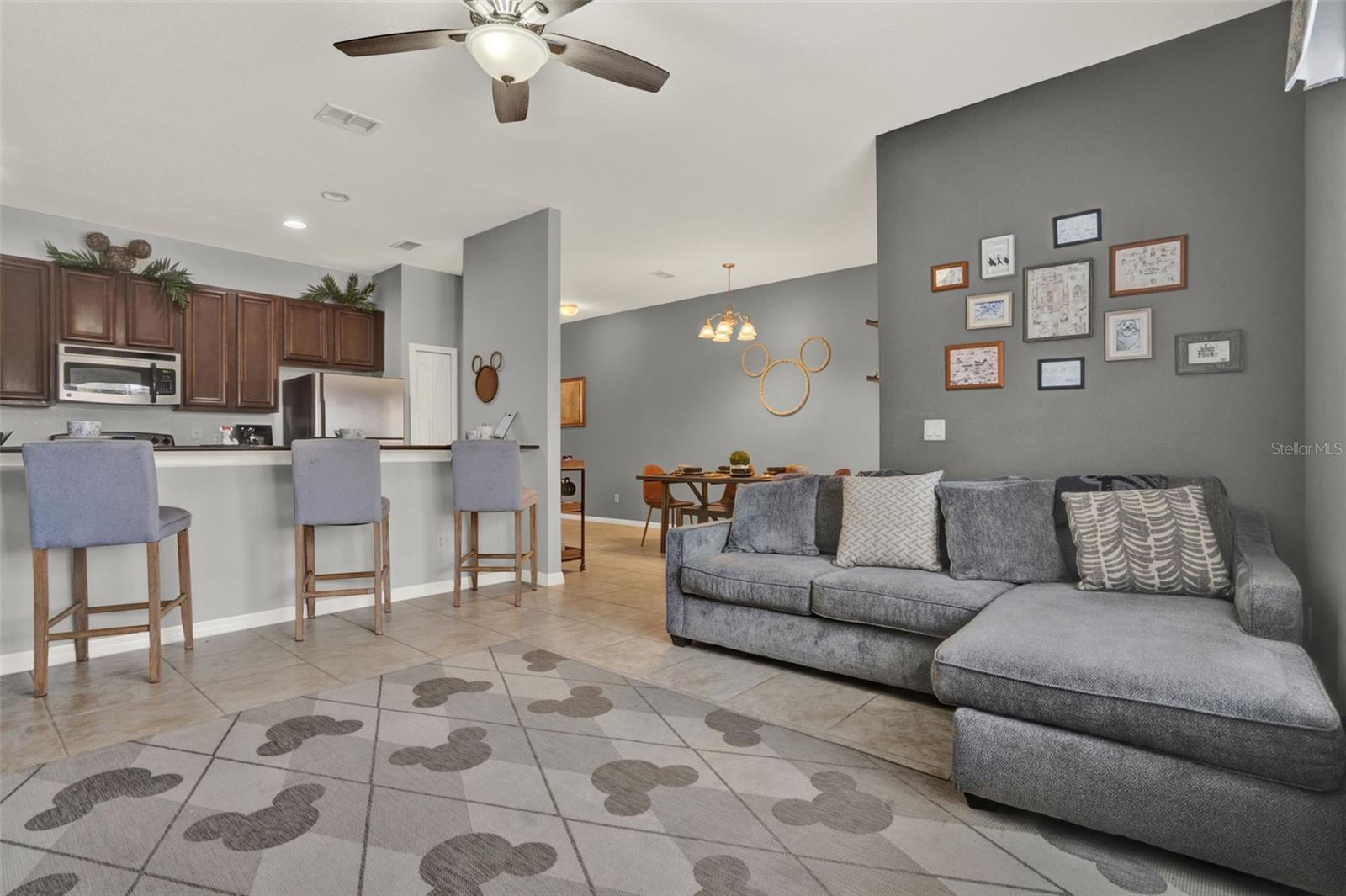 8977 MAJESTY PALM RD