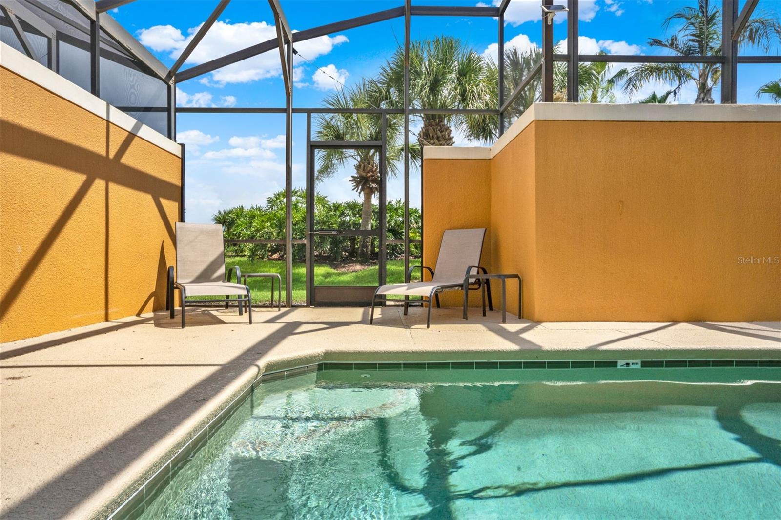 8977 MAJESTY PALM RD