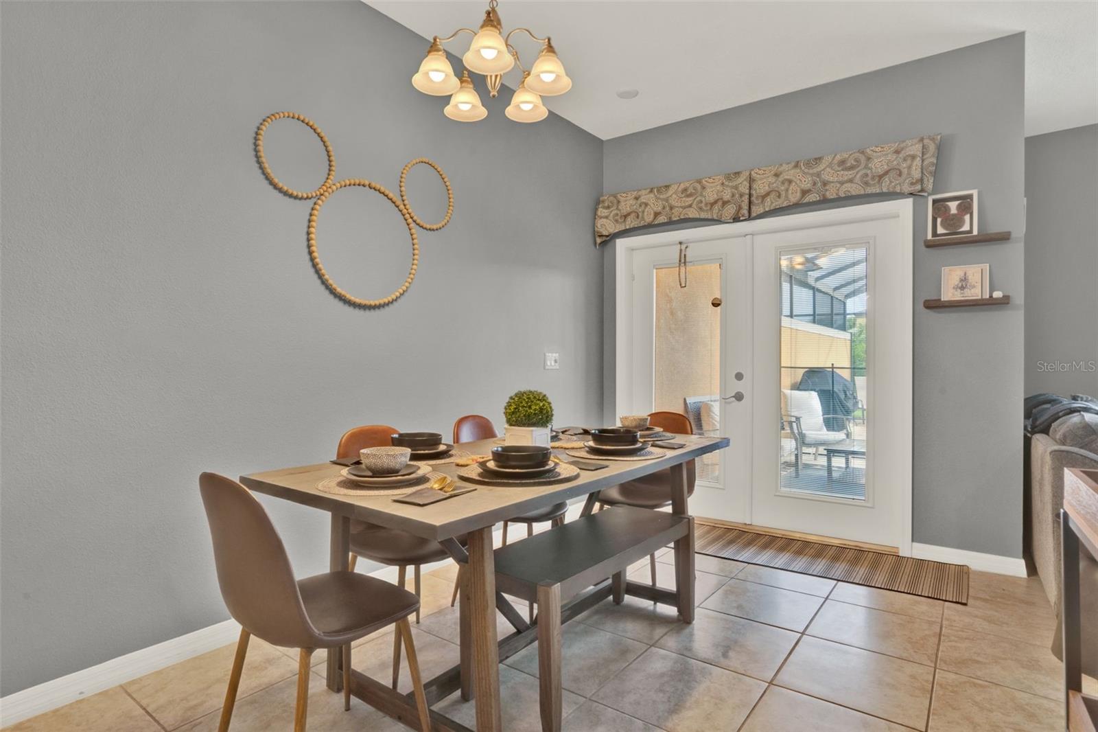 8977 MAJESTY PALM RD