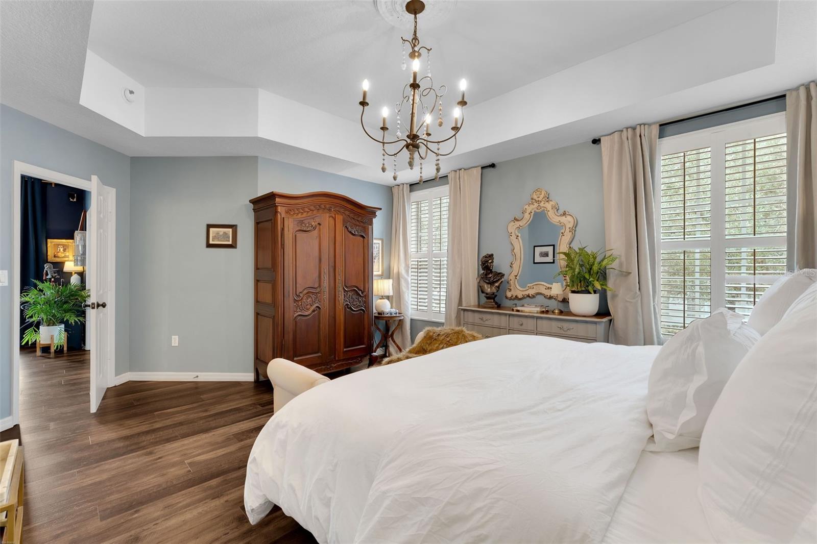 1121 CELEBRATION AVE #201