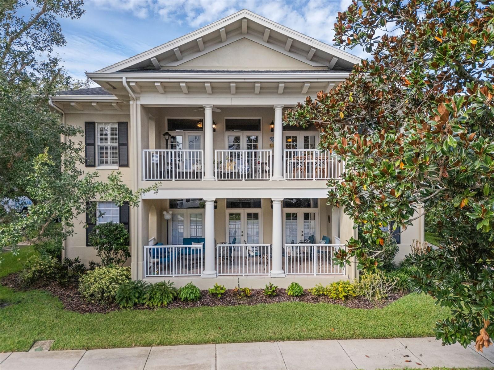 1121 CELEBRATION AVE #201