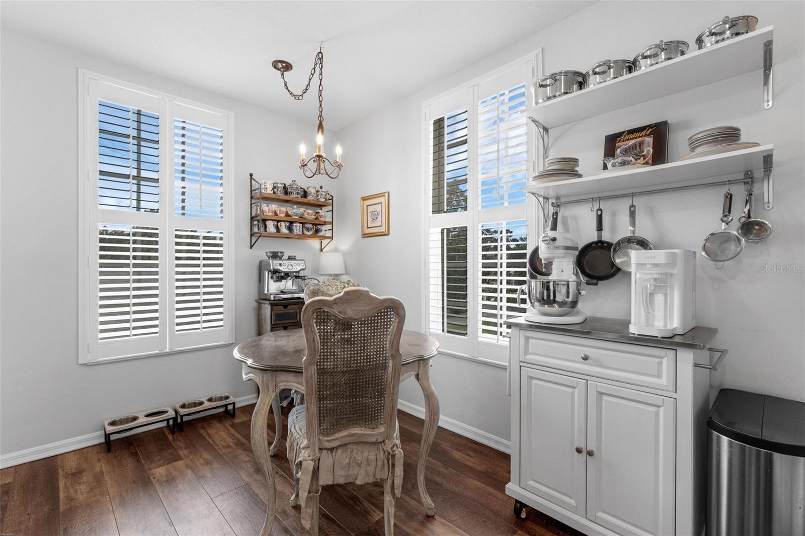 1121 CELEBRATION AVE #201