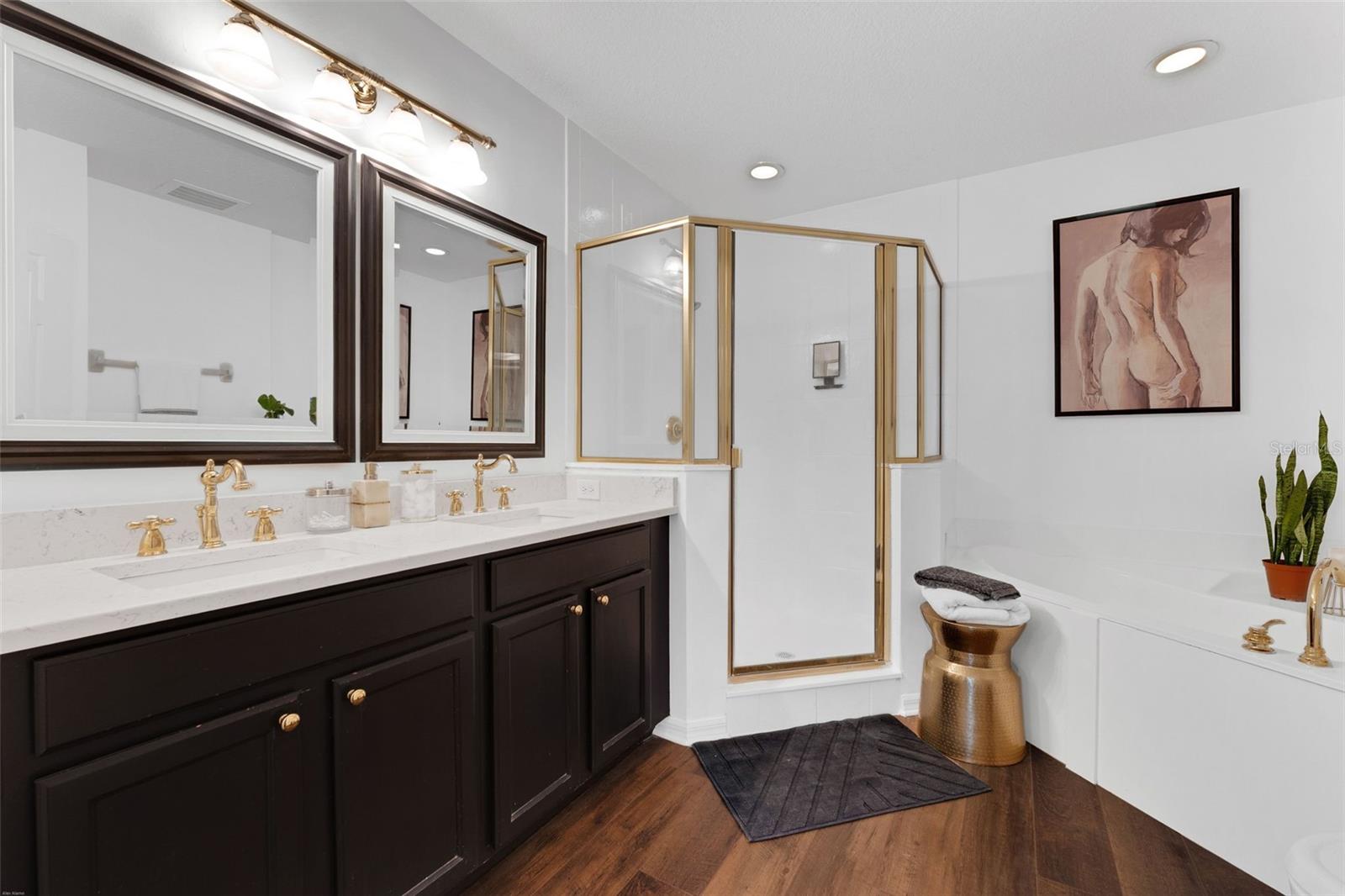 1121 CELEBRATION AVE #201