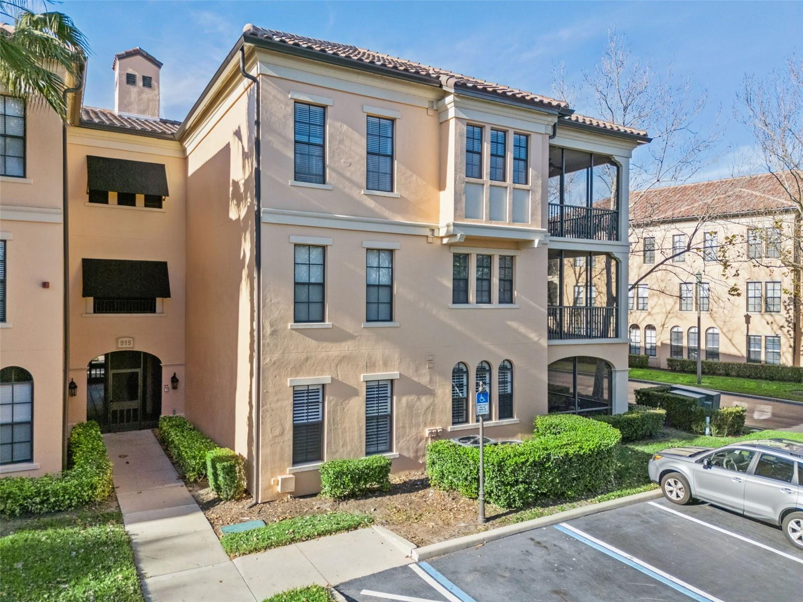 515 MIRASOL CIR #302