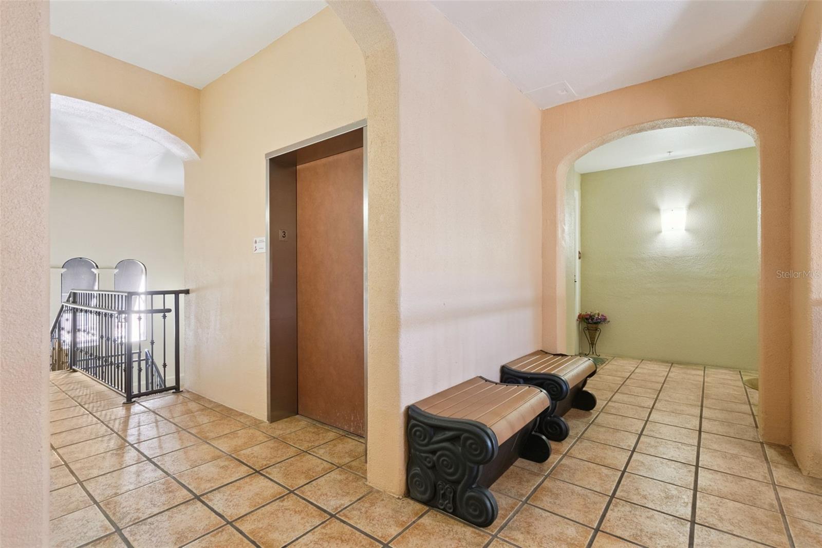 515 MIRASOL CIR #302