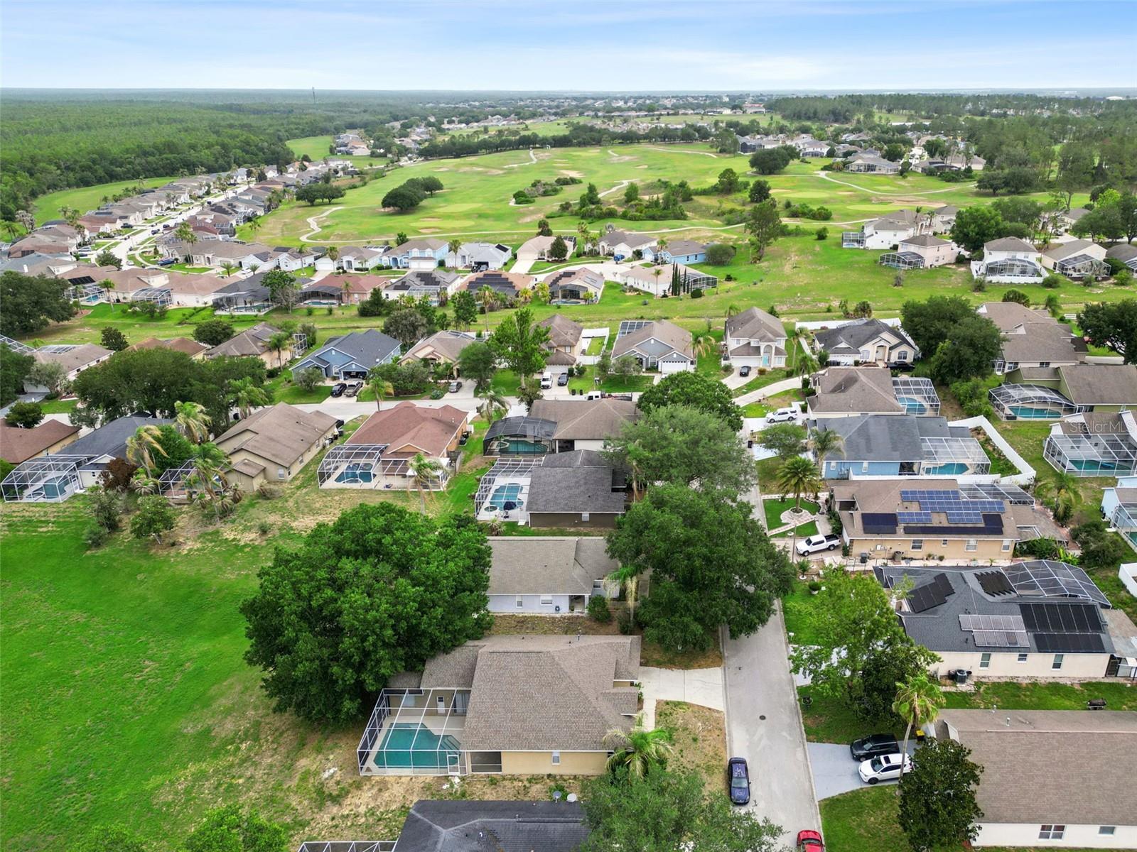 215 GREELEY LOOP