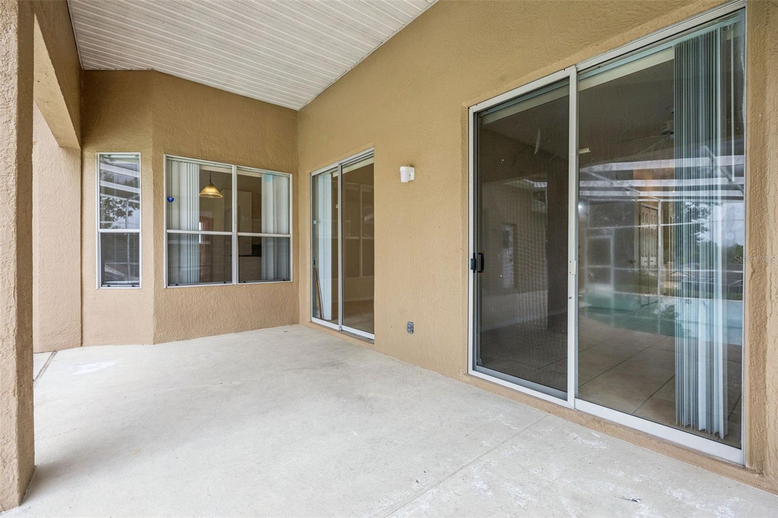 215 GREELEY LOOP