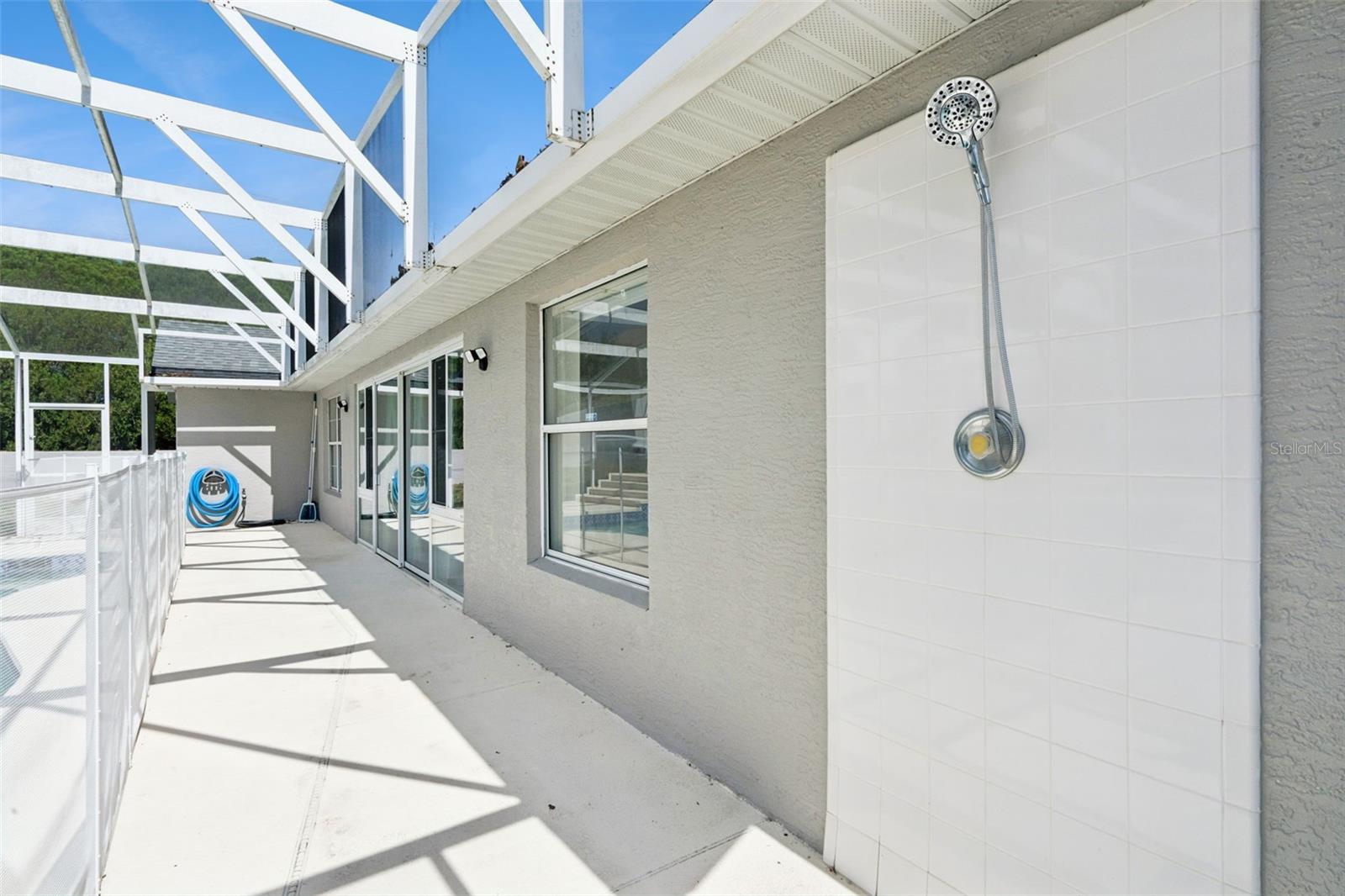 5549 LOMA VISTA LOOP