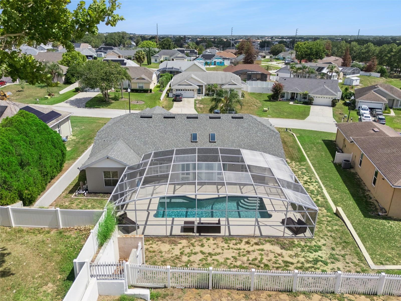 5549 LOMA VISTA LOOP