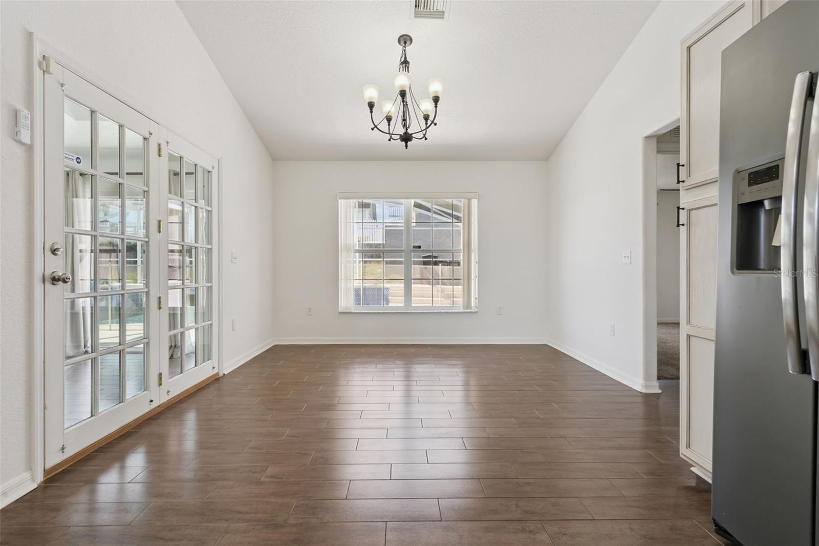 5549 LOMA VISTA LOOP