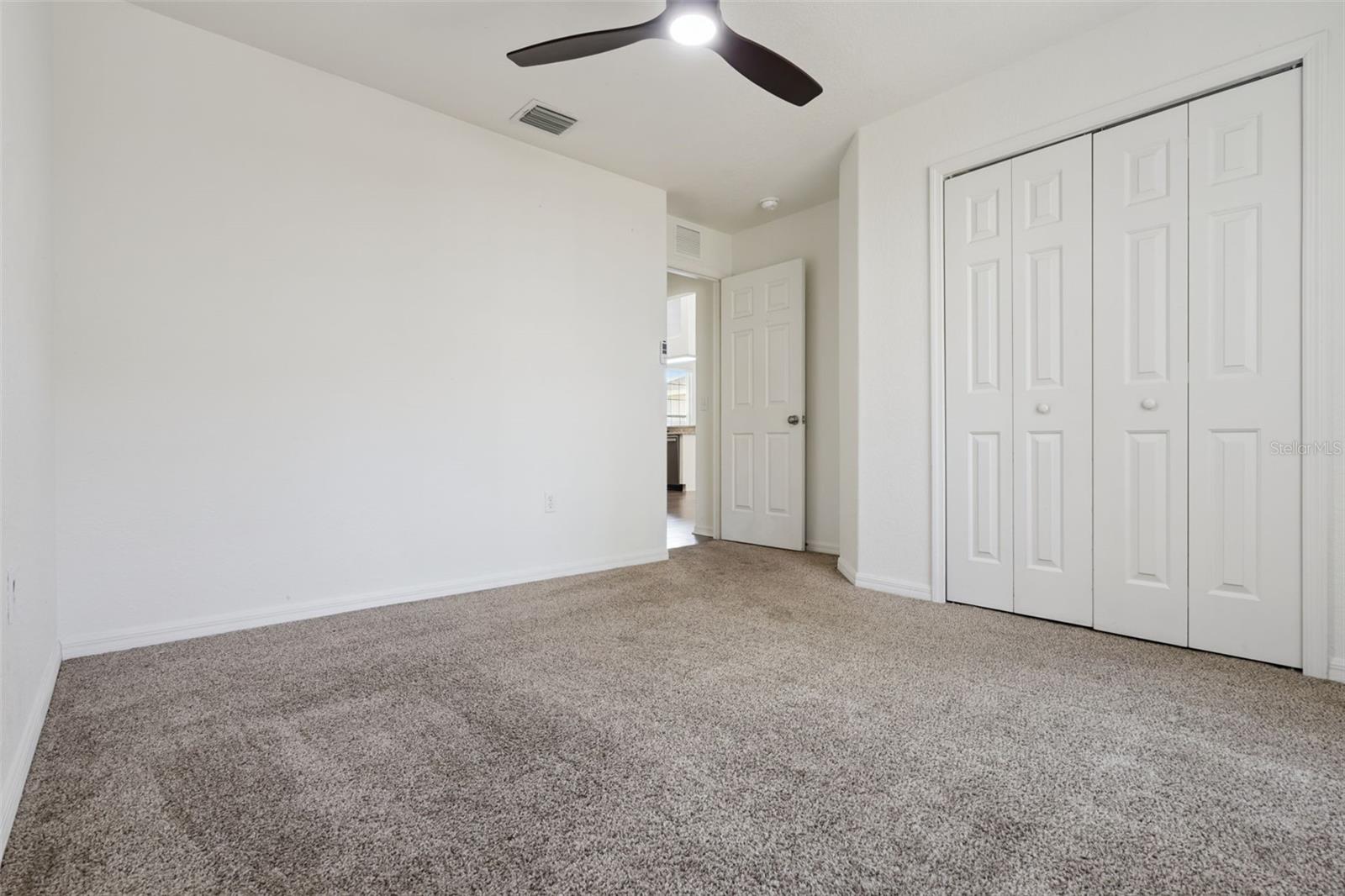 5549 LOMA VISTA LOOP
