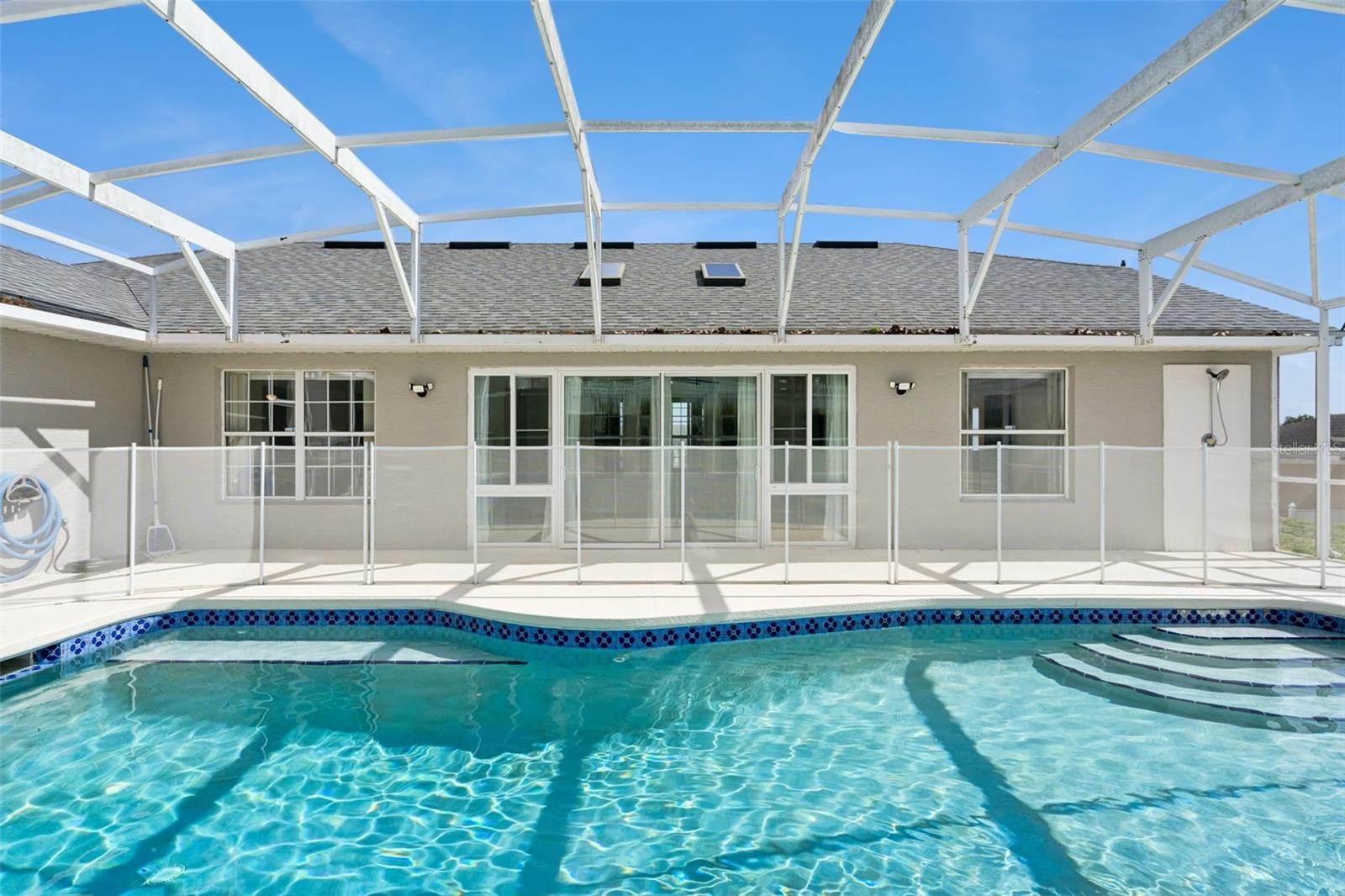 5549 LOMA VISTA LOOP