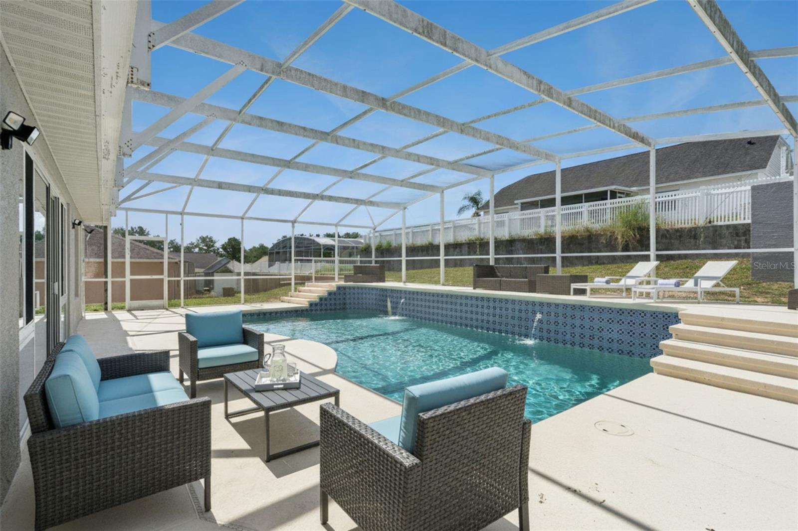 5549 LOMA VISTA LOOP