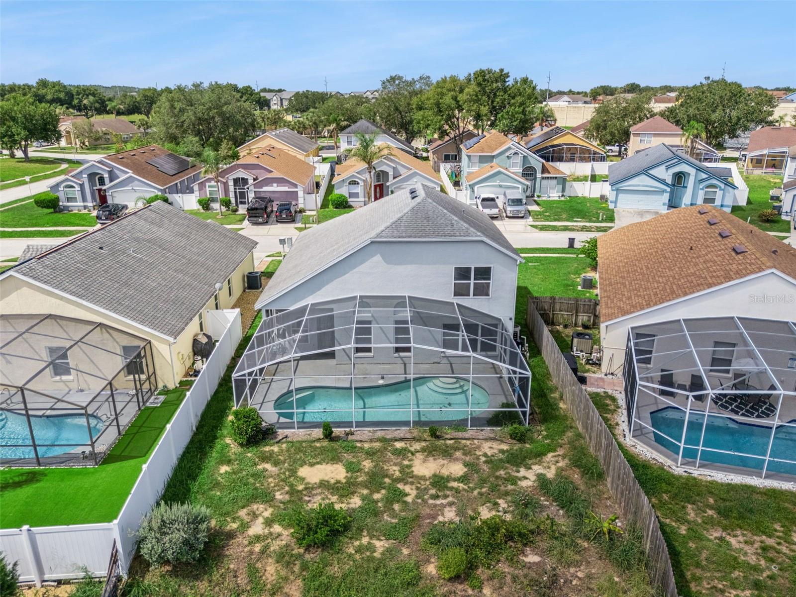 523 ROCHESTER LOOP