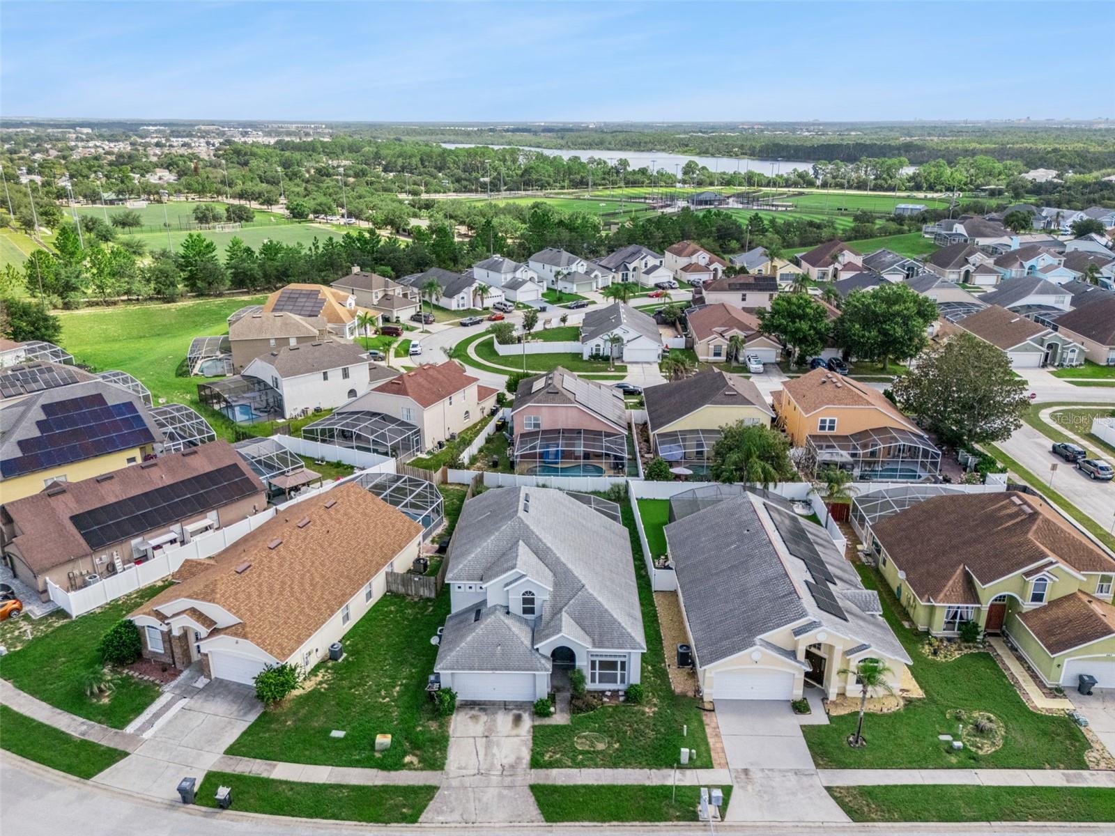 523 ROCHESTER LOOP