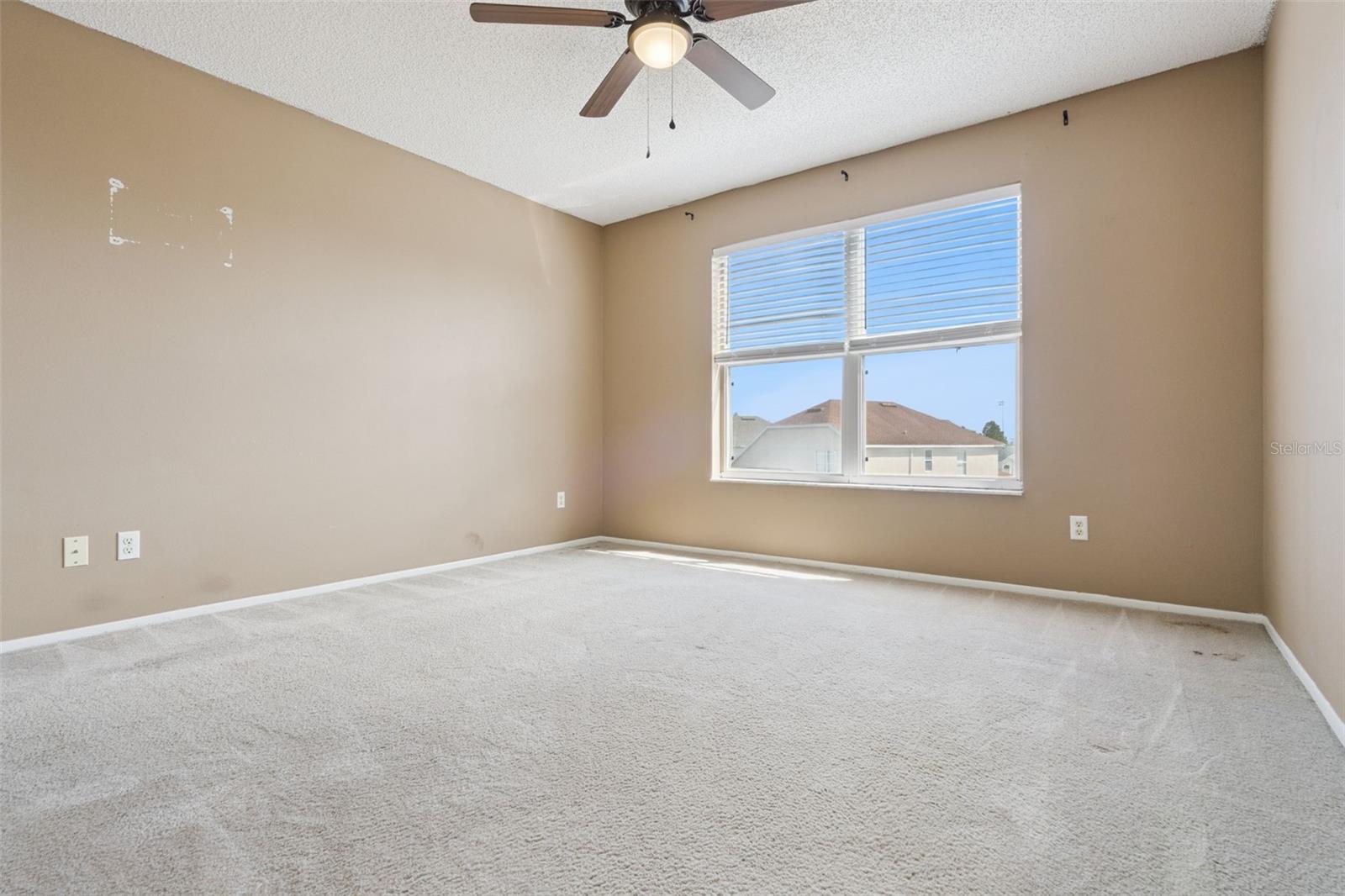 523 ROCHESTER LOOP