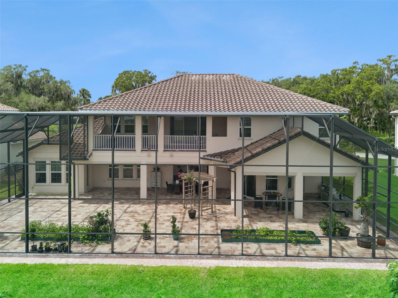 1641 GATEWAY LN