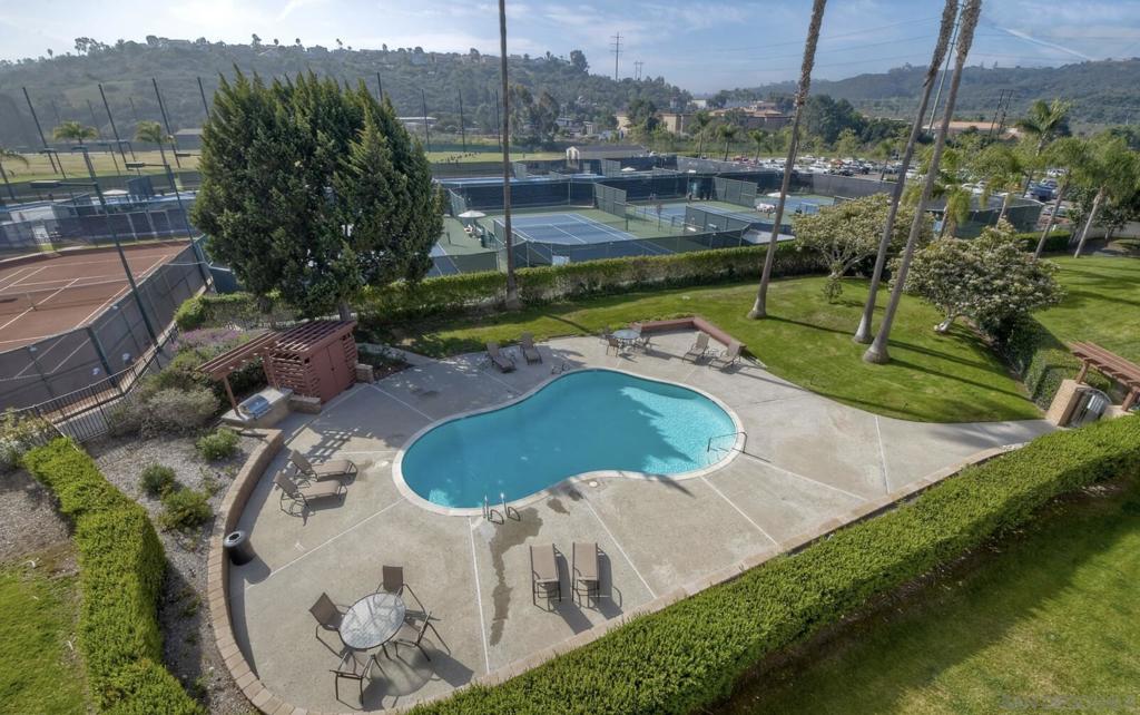 2003 Costa Del Mar Rd 696