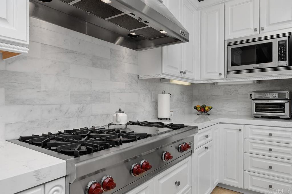 8008 Avenida Secreto