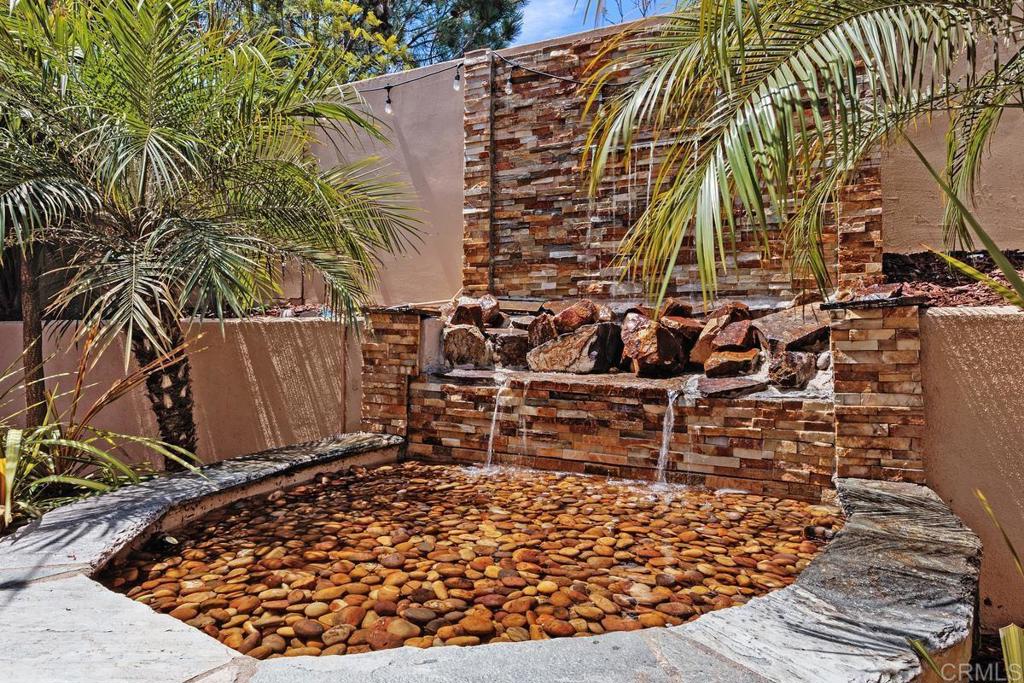 8008 Avenida Secreto