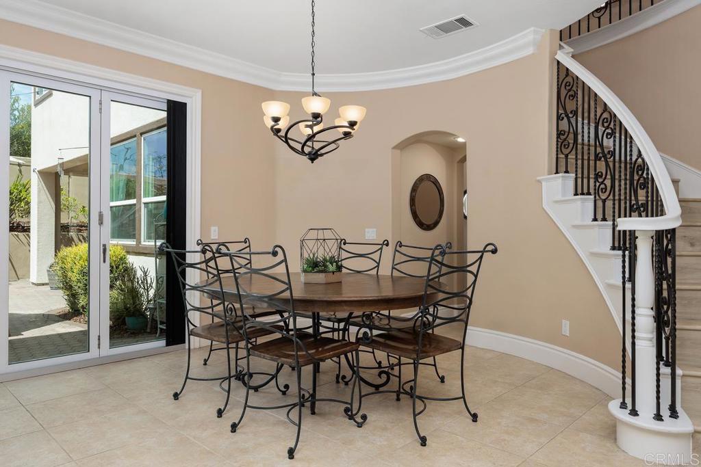 8008 Avenida Secreto