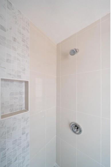 13911 Briar Place Drive