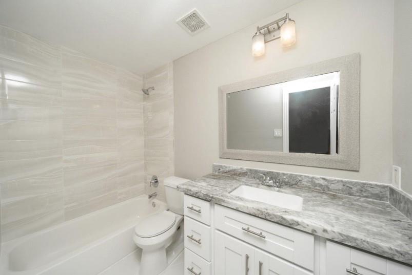 13911 Briar Place Drive